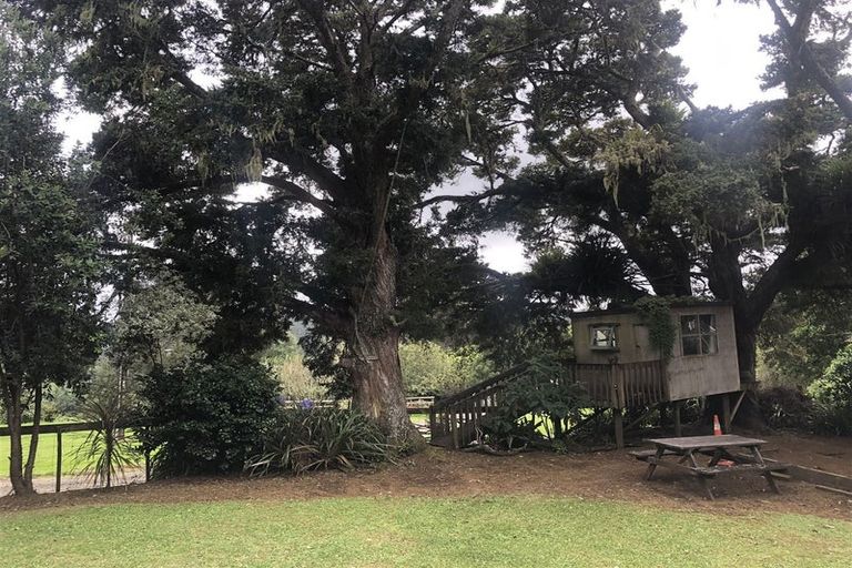 Photo of property in 6 Estaugh Close, Kauri, Kamo, 0185