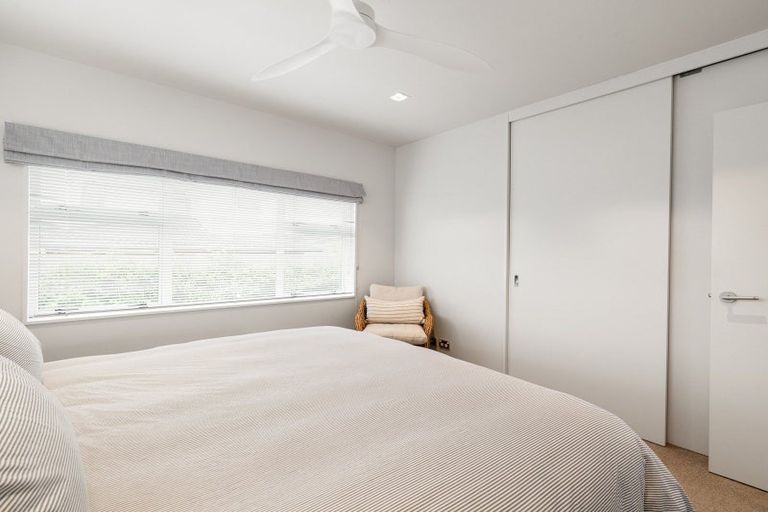 Photo of property in 220a Ocean Road, Whangamata, 3620