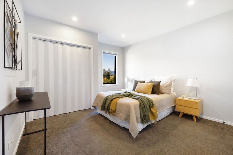 Photo of property in 19 Glenfiddich Road, Jacks Point, Queenstown, 9371