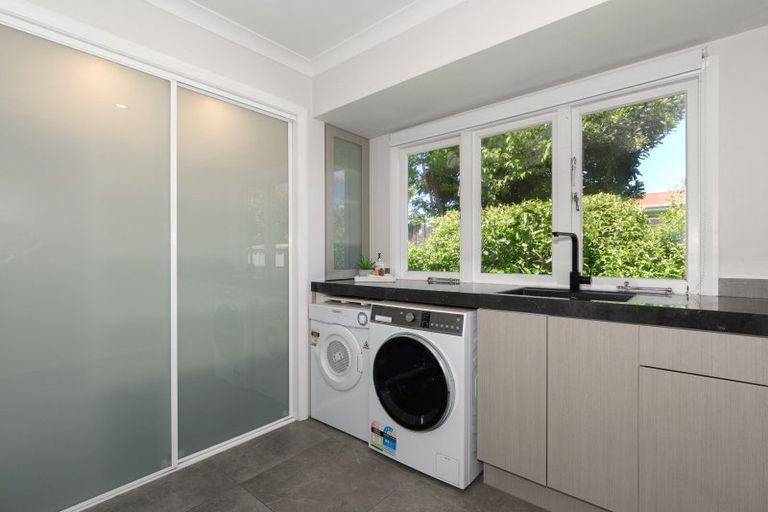 Photo of property in 76 Grange Road, Otumoetai, Tauranga, 3110