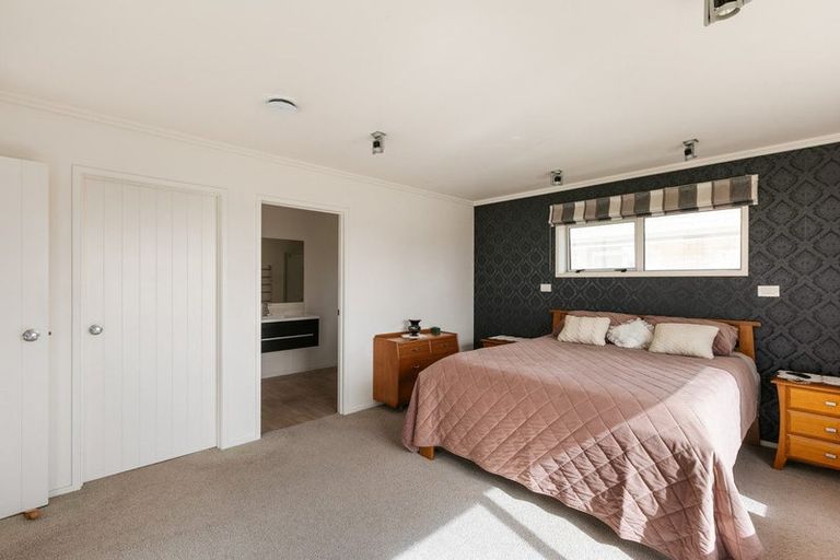 Photo of property in 9 Parkland Rise, Omokoroa, 3114