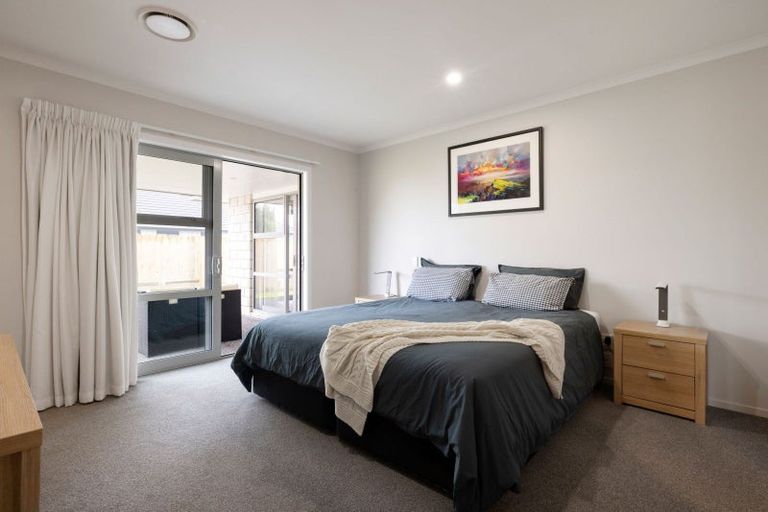 Photo of property in 16 Oolong Court, Huntington, Hamilton, 3210