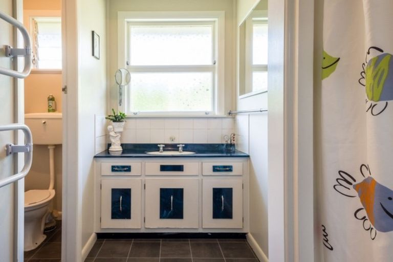 Photo of property in 1 Scott Street, Havelock, 7100