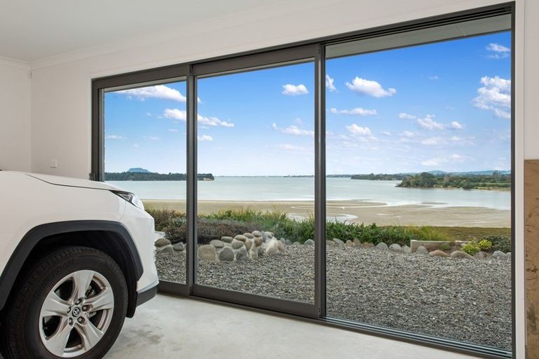 Photo of property in 10 Edmondson Lane, Omokoroa, 3114