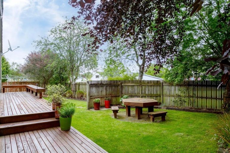 Photo of property in 19 Epping Place, Richmond Heights, Taupo, 3330