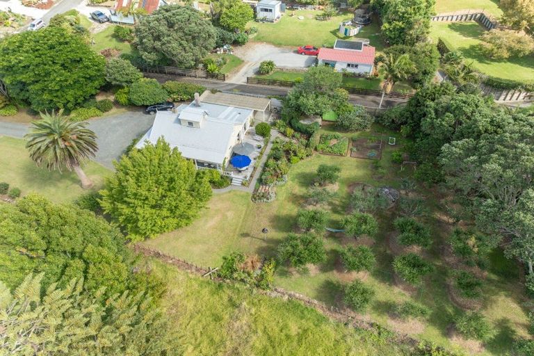 Photo of property in 2 Tasman Street, Mangonui, 0420