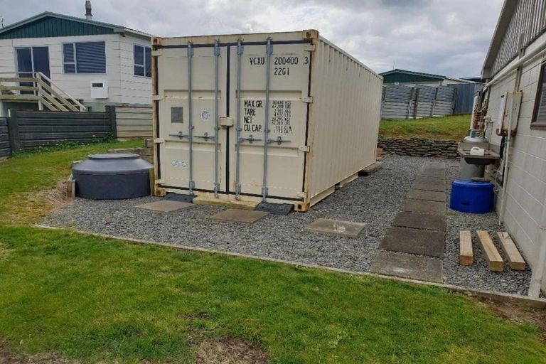 Photo of property in 38 Okiwa Terrace, Waiinu Beach, Whanganui, 4588