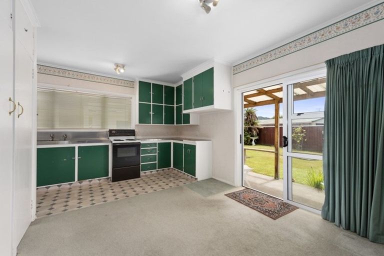 Photo of property in 9 Lane Street, Wallaceville, Upper Hutt, 5018