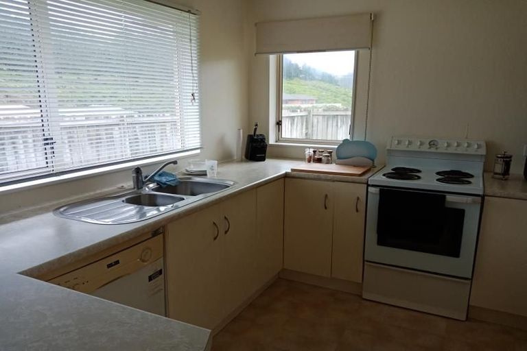 Photo of property in 261 Maungaraki Road, Maungaraki, Lower Hutt, 5010