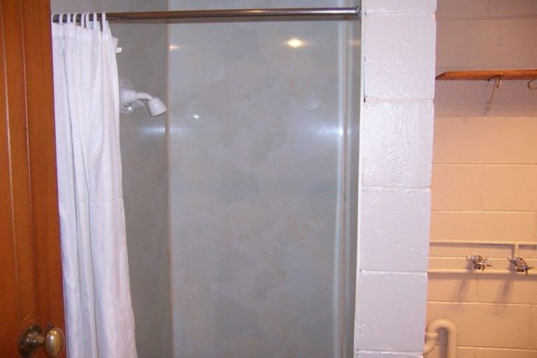 Photo of property in 120 Bowhill Road, New Brighton, Christchurch, 8083