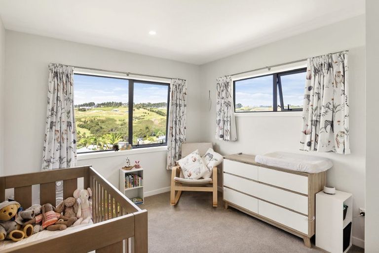 Photo of property in 26 Cable Bay Block Road, Cable Bay, 0420