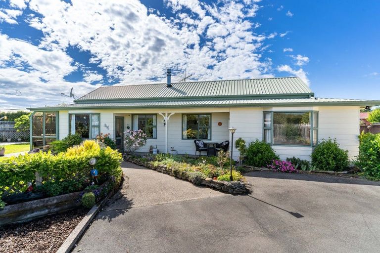 Photo of property in 64 Perth Street, Mosgiel, 9024