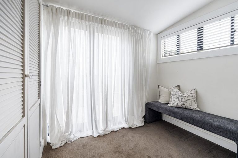 Photo of property in 12 Richmond Street, Fitzroy, New Plymouth, 4312