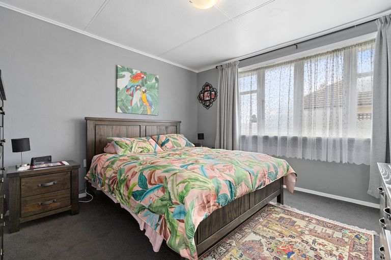 Photo of property in 96 Thames Road, Paeroa, 3600