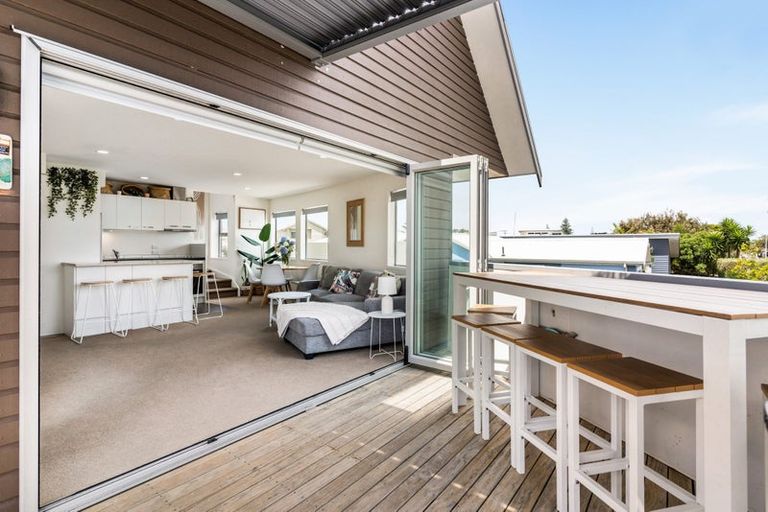 Photo of property in 306 Ocean Road, Whangamata, 3620