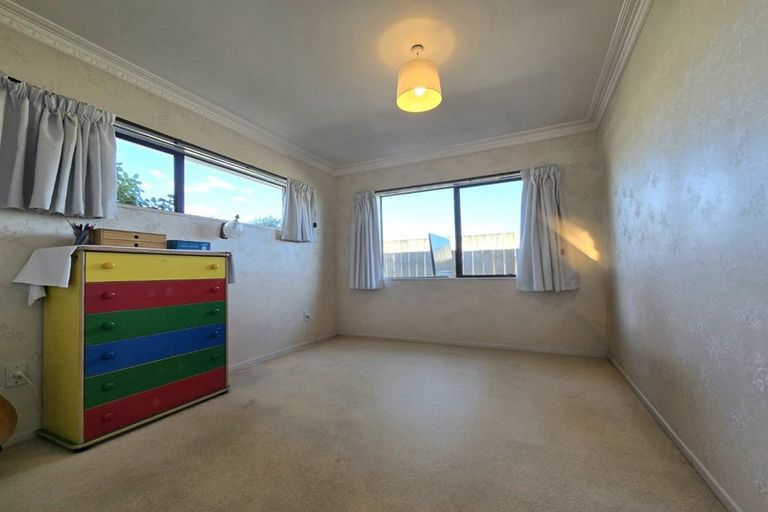 Photo of property in 181 Ngatai Road, Otumoetai, Tauranga, 3110