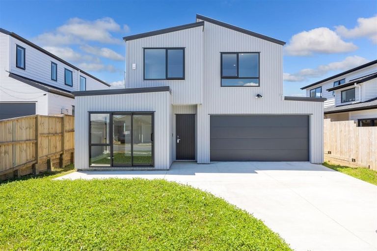 Photo of property in 19 Ta Moko Drive, Gulf Harbour, Whangaparaoa, 0930