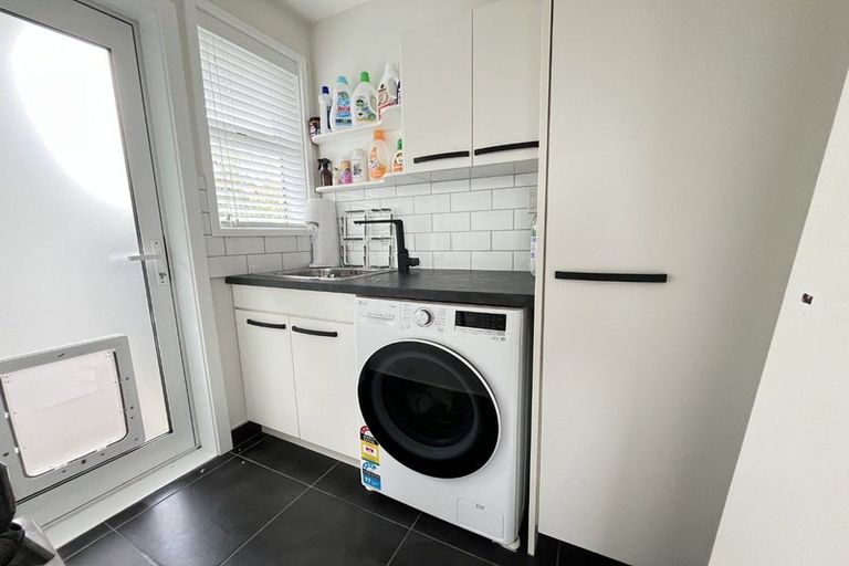 Photo of property in 2/28 Ingrid Street, Parklands, Christchurch, 8083