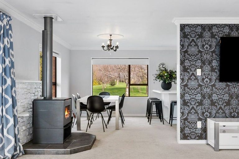 Photo of property in 9 Norman Terrace, Wanaka, 9305