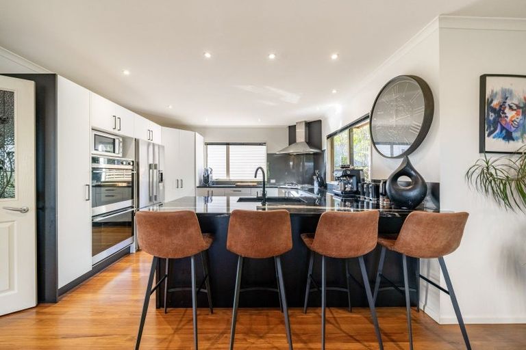 Photo of property in 9a Mccarthy Grove, Clouston Park, Upper Hutt, 5018