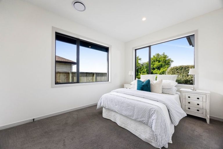 Photo of property in 32 Grut Greens, Silverdale, 0932