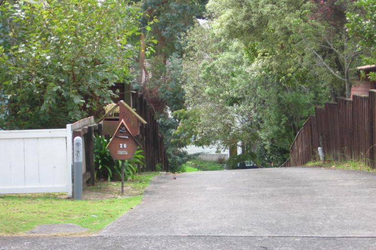Photo of property in 26a Butterworth Drive, Glendene, Auckland, 0602