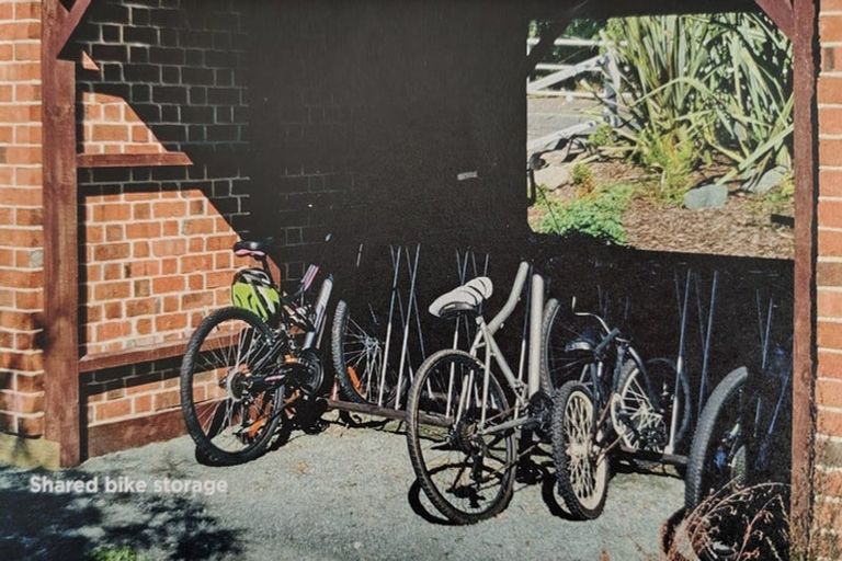 Photo of property in Summerhouse Cottages,unit 203, 3/3 Quiet Woman Way, Monaco, Nelson, 7011