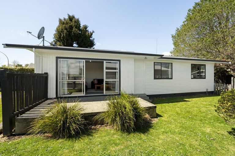 Photo of property in 101 Collins Road, Melville, Hamilton, 3206