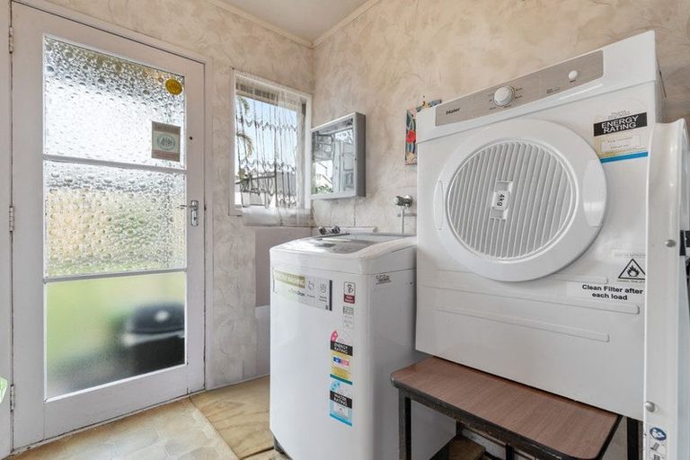 Photo of property in 5 Aronia Way, Goodwood Heights, Auckland, 2105