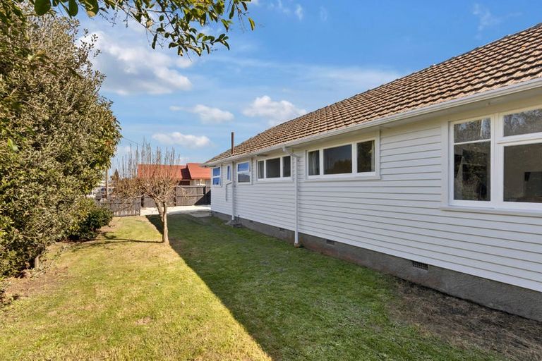 Photo of property in 7 Oakhampton Street, Hornby, Christchurch, 8042