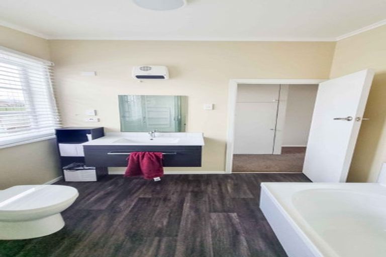 Photo of property in 41 James Street, Inglewood, 4330