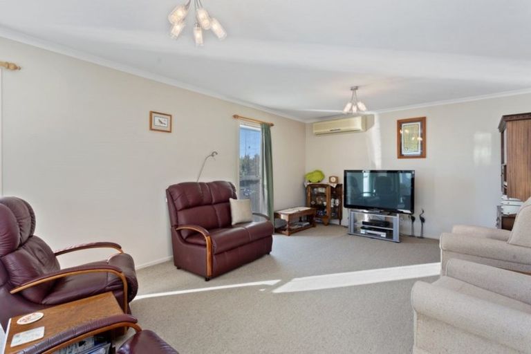 Photo of property in 7 Panckhurst Drive, Woodend, 7610