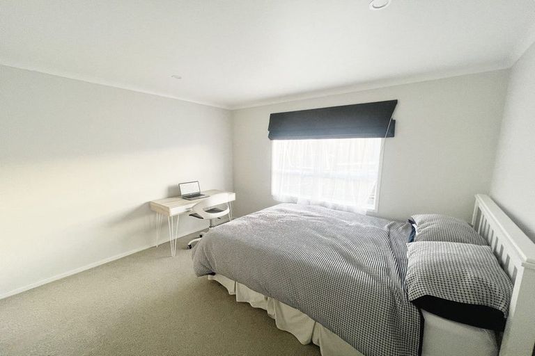 Photo of property in 12b Oleander Place, Bell Block, New Plymouth, 4312