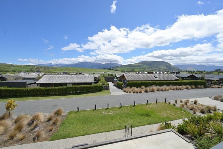 Photo of property in 29a Rannoch Drive, Jacks Point, Queenstown, 9371
