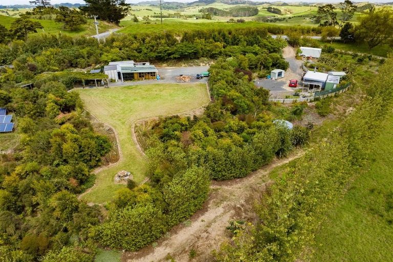 Photo of property in 267 Hartnell Road, Waiotira, 0193