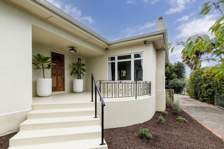 Photo of property in 13 Mchardy Street, Havelock North, 4130
