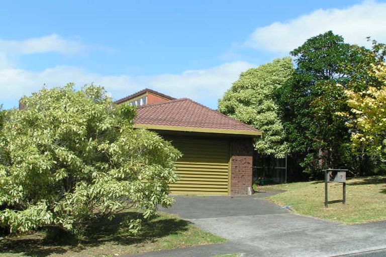 Photo of property in 7 Paruru Avenue, Northcote, Auckland, 0627