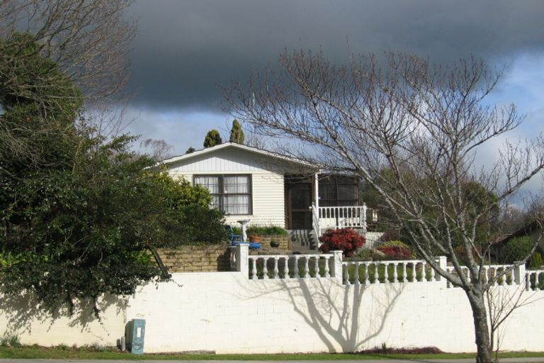 Photo of property in 11 Amanda Avenue, Dinsdale, Hamilton, 3204