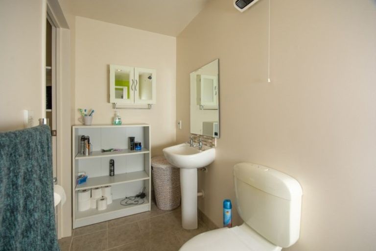 Photo of property in 27a Beach Road, Waikawa, Picton, 7220