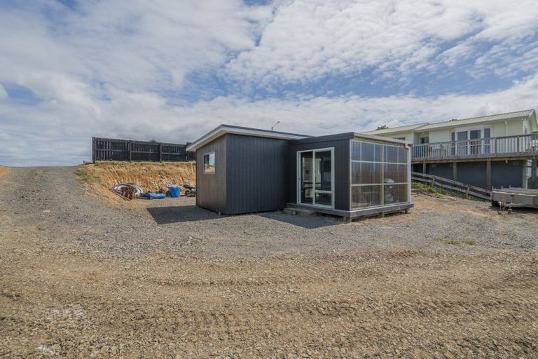 Photo of property in 116 Centennial Drive, Whitianga, 3510