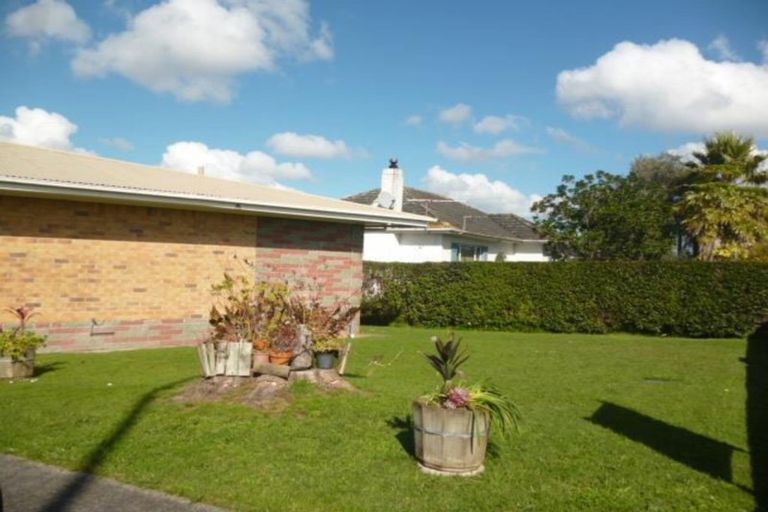 Photo of property in 211 Shirley Road, Papatoetoe, Auckland, 2025