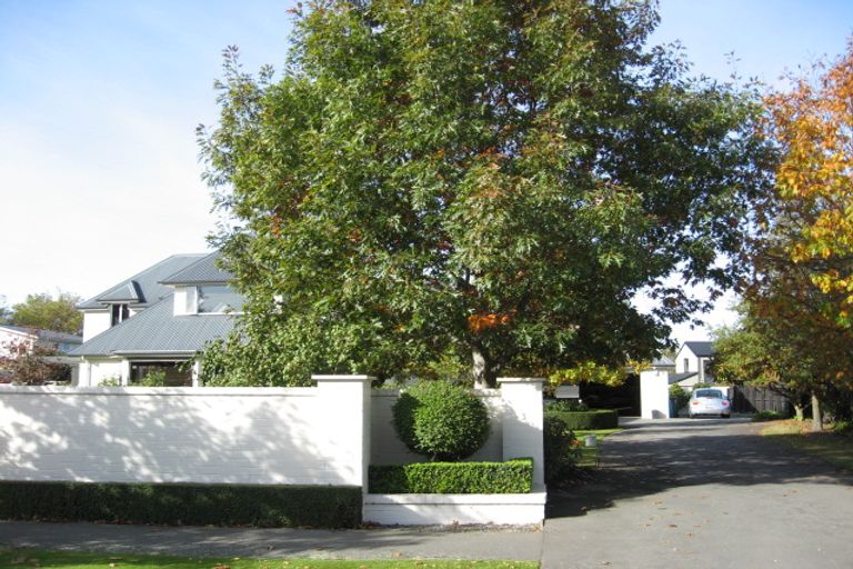 Photo of property in 9 Swanleigh Place, Ilam, Christchurch, 8041