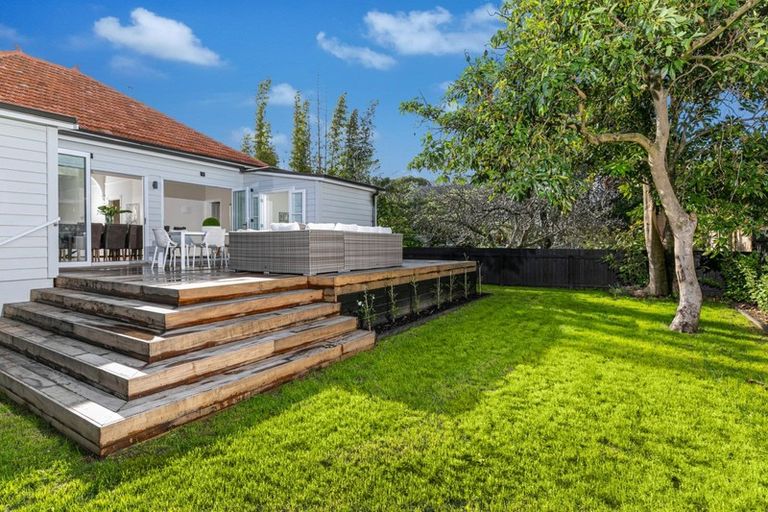 Photo of property in 4 Burgess Road, Devonport, Auckland, 0624