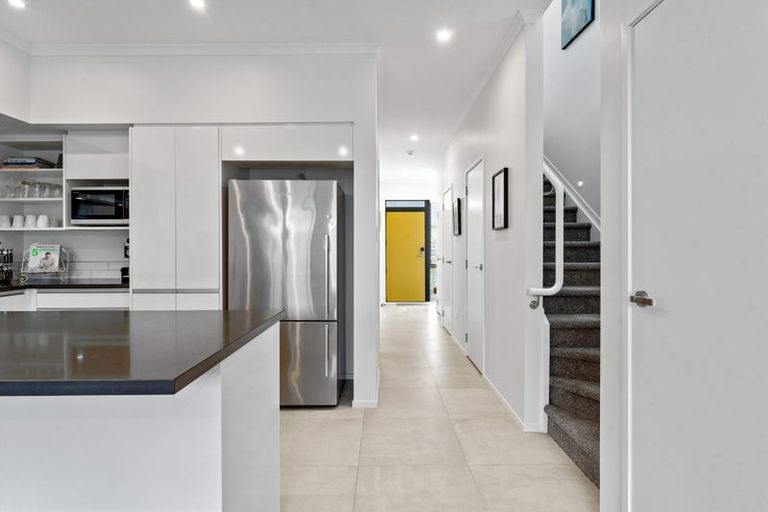 Photo of property in 39 Walter Merton Road, Hobsonville, Auckland, 0616