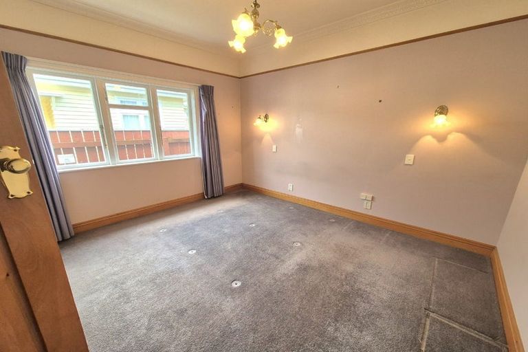 Photo of property in 22 Rossiter Avenue, Waterloo, Lower Hutt, 5011