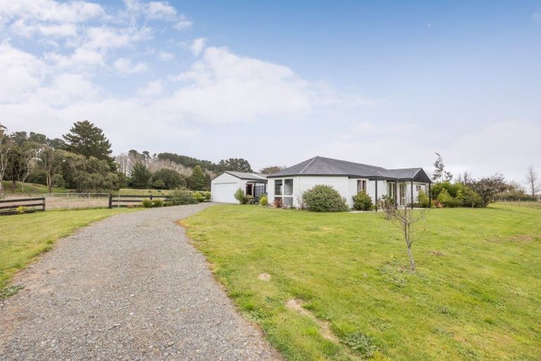 Photo of property in 450 Foxton Shannon Road, Foxton, 4893