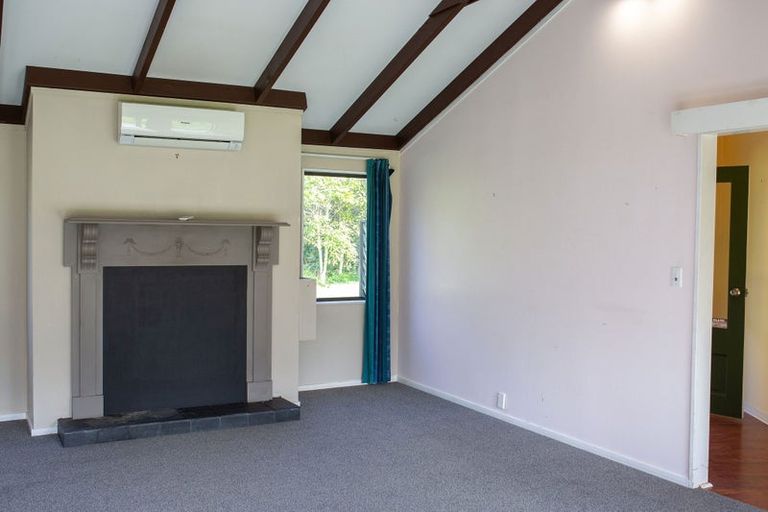 Photo of property in 92 Arcus Road, Te Horo, Otaki, 5582
