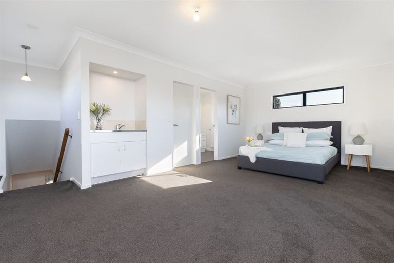 Photo of property in 6b Queen Road, Bellevue, Tauranga, 3110