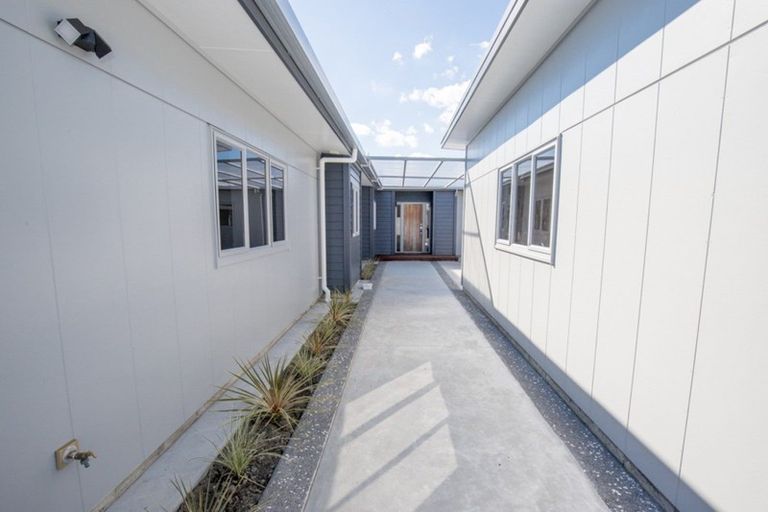 Photo of property in 28 Benner Drive, Ngatea, 3503