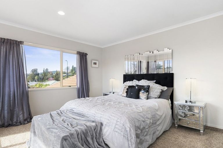 Photo of property in 12 Kestrel Avenue, Welcome Bay, Tauranga, 3112